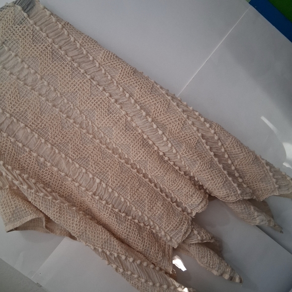 +6🛍Chic Cream Women's Poncho - Picture 4 of 7